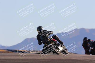media/Nov-06-2023-Moto Forza (Mon) [[ce023d0744]]/3-Intermediate Group/Session 5 (Turn 9)/